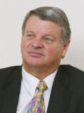 Tim McFarlane AM